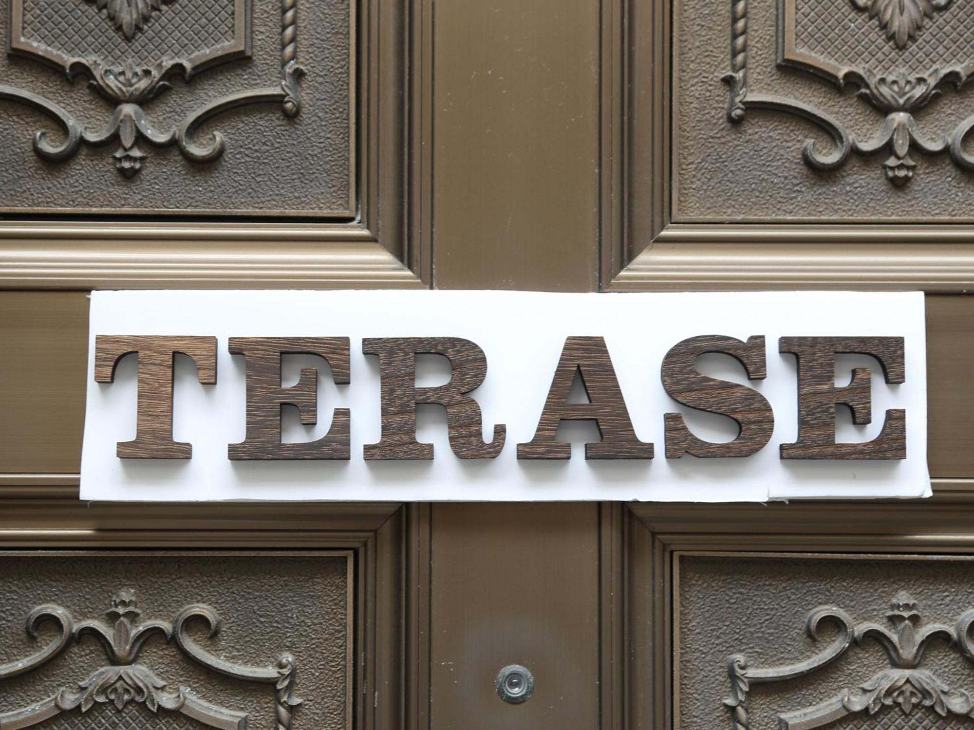 Ｔｅｒａｓｅ Ｈｏｕｓｅ Apartment Osaka Exterior photo